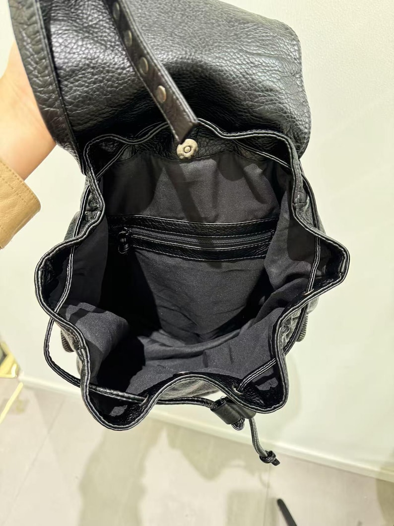 Sac à bandoulière gothique Pun - Leather Backpack Vintage avis et prix